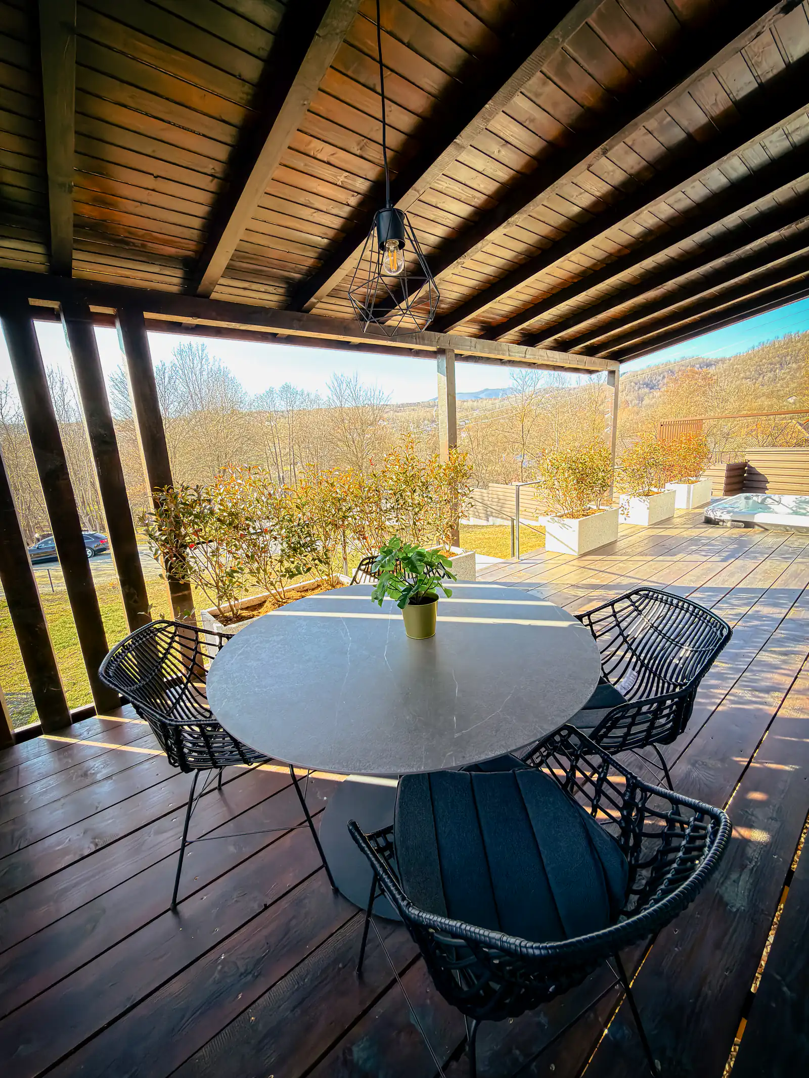 Tiny Neo – imagine 13